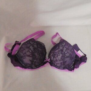 VICTORIA'S SECRET - Dream Angels Push-Up | 32C | Elegant Purple Lace Bra
